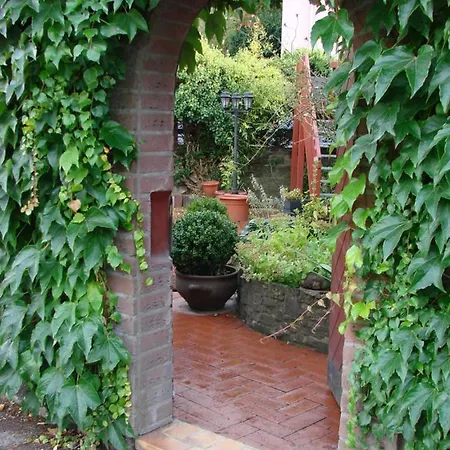 Apartmenthaus Astrid Holiday home Denklingen (North Rhine-Westphalia)